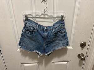 MOTHER The Rascal Slit Flip Fray Denim Shorts Size 27